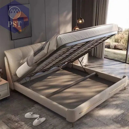 Luxuriöses King-Size Bettgestell aus Holz PST PS Tradings  PST PS Tradings  PST PS Tradings